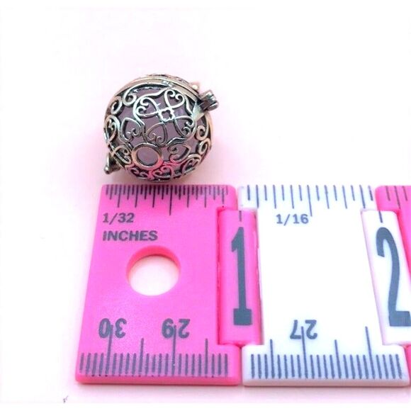 Very Pretty Sphere Cage with Rose Quartz Sphere - Picture 6 of 6